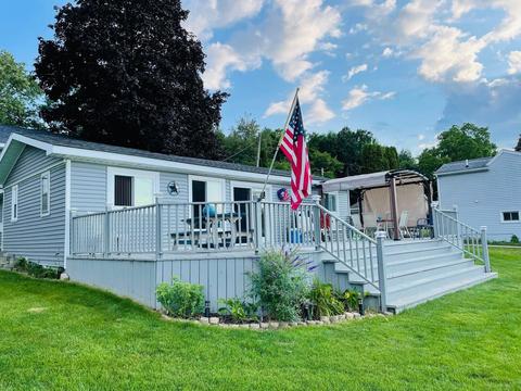 7653 Lakeview Ave, Jackson, MI 49201 photo 1