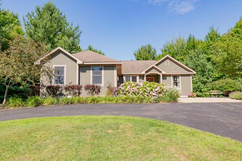 15775 148th Ave, Spring Lake, MI 49456 photo 1
