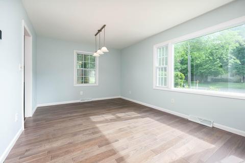 427 Allen Rd, Marshall, MI 49068 photo 5