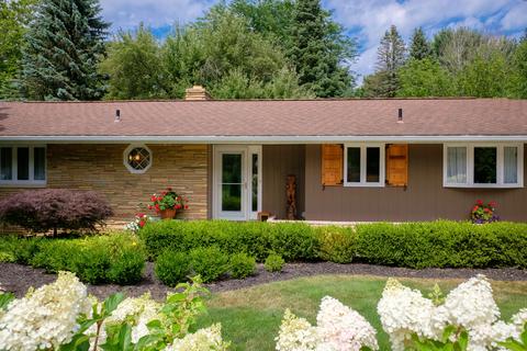 212 Pinecrest Rd, Whitehall, MI 49461 photo 4