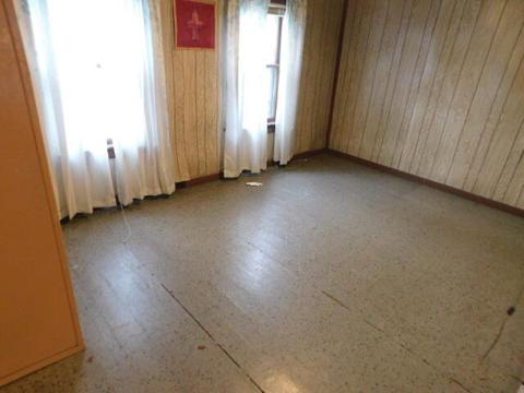 902 Russell St, Jackson, MI 49203 photo 12