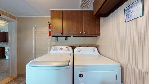 301 E Hanover St, Marshall, MI 49068 photo 12