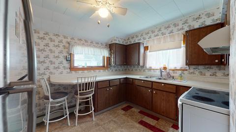 301 E Hanover St, Marshall, MI 49068 photo 7