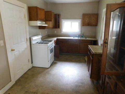 509 W Franklin St, Jackson, MI 49201 photo 4