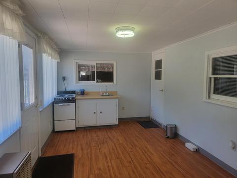 8717 E Michigan, Jackson, MI 49201 photo 10