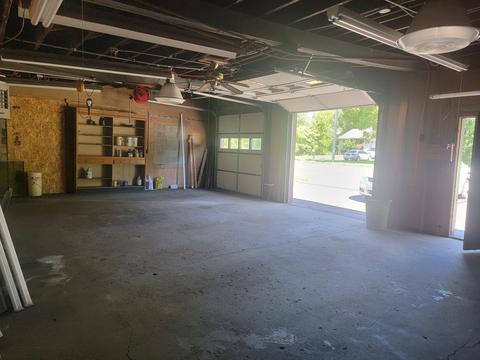 8717 E Michigan, Jackson, MI 49201 photo 22