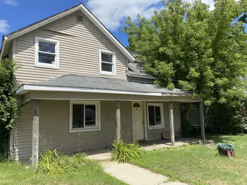 155 4th St, Morley, MI 49336 photo 1