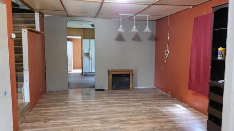 465 Harvey St, Constantine, MI 49042 photo 2