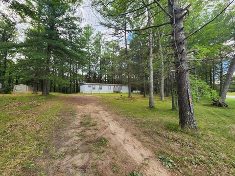 7899 E 32nd St, Chase, MI 49623 photo 2