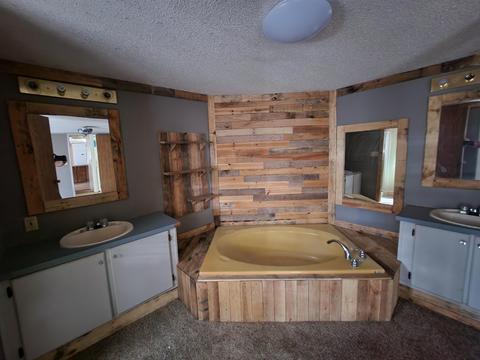 7899 E 32nd St, Chase, MI 49623 photo 15