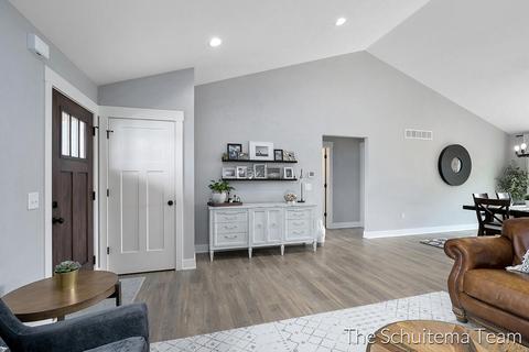 11620 Everett Ave, Allendale, MI 49401 photo 7
