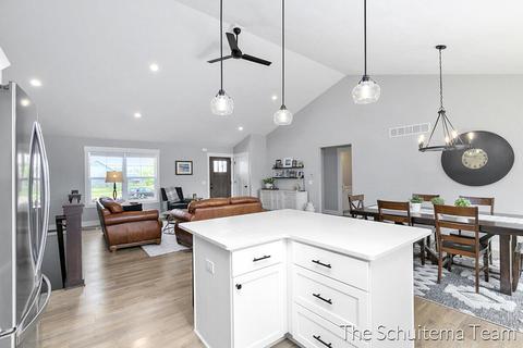 11620 Everett Ave, Allendale, MI 49401 photo 11