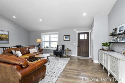 11620 Everett Ave, Allendale, MI 49401 photo 6