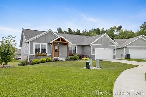 11620 Everett Ave, Allendale, MI 49401 photo 2