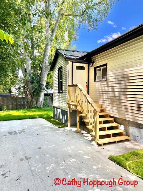 509 E Main St, Ionia, MI 48846 photo 31