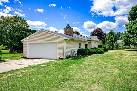 11290 Ruess Rd, Perry, MI 48872 photo 3
