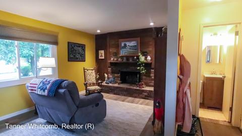 4171 Joan Dr, Dorr, MI 49323 photo 8