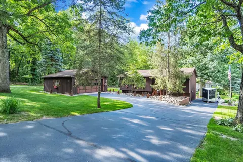 2691 Vineyard Ln, Brooklyn, MI 49230 photo 3