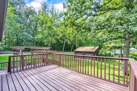 2691 Vineyard Ln, Brooklyn, MI 49230 photo 37