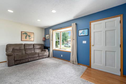 1663 Sherwood Ave, Dorr, MI 49323 photo 4