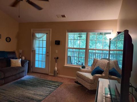 916 Oakbrook Dr, Jackson, MI 49203 photo 4