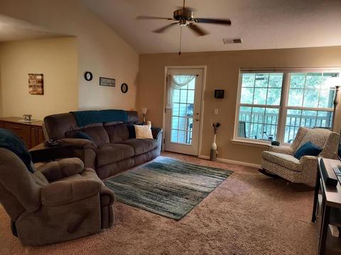 916 Oakbrook Dr, Jackson, MI 49203 photo 5