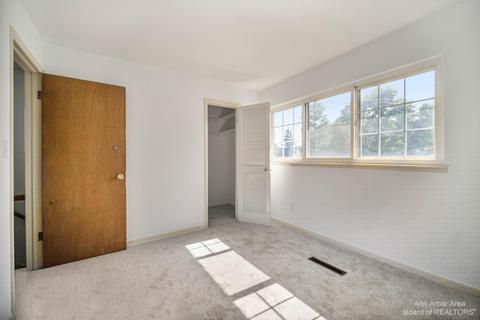 2451 Glengarry Rd, Jackson, MI 49203 photo 16