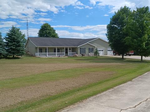 4301 Reading Rd E, Osseo, MI 49266 photo 1