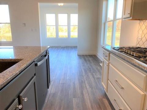 2944 Sheridan Cir, Jackson, MI 49201 photo 5