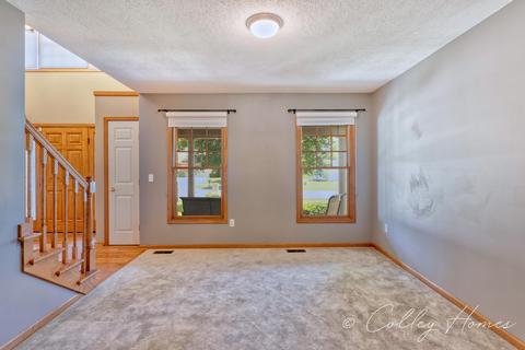 11902 Sara Ann Dr, Dewitt, MI 48820 photo 24