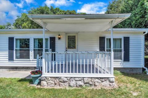 6427 Gillis Dr, Jackson, MI 49201 photo 5