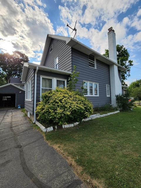 601 Mcbride St, Jackson, MI 49203 photo 2