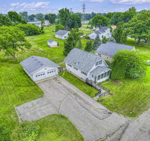 1404 Cherry St, Jackson, MI 49202 photo 6