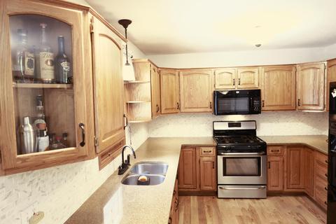 518 6th St, Plainwell, MI 49080 photo 10