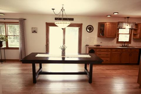 518 6th St, Plainwell, MI 49080 photo 7