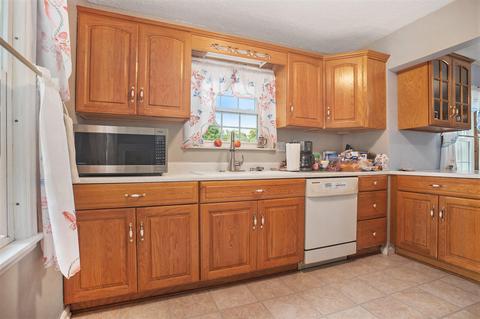 490 Canaris St, Constantine, MI 49042 photo 12