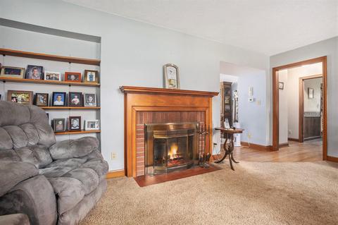 490 Canaris St, Constantine, MI 49042 photo 8