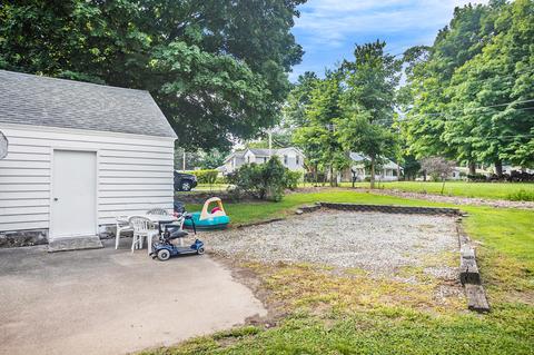 490 Canaris St, Constantine, MI 49042 photo 24