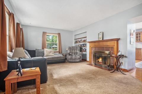 490 Canaris St, Constantine, MI 49042 photo 6