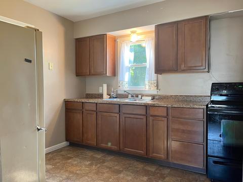 2404 Twilight St, Jackson, MI 49203 photo 10