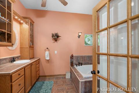 1622 E 88th St, Newaygo, MI 49337 photo 34