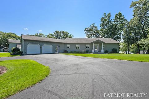 1622 E 88th St, Newaygo, MI 49337 photo 4