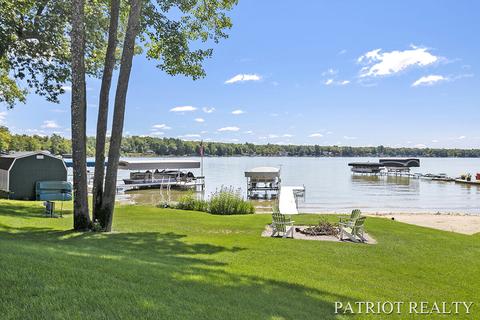 1622 E 88th St, Newaygo, MI 49337 photo 9