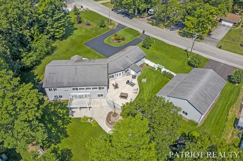 1622 E 88th St, Newaygo, MI 49337 photo 1