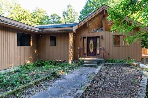 10246 Heether Rd, Belding, MI 48809 photo 3