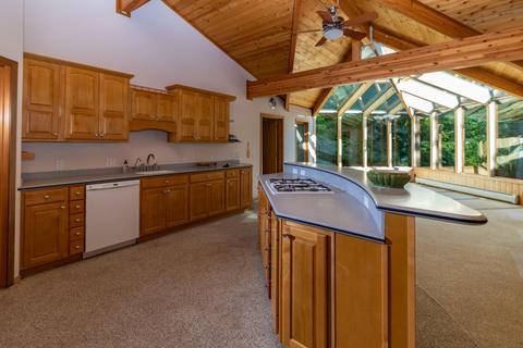 10246 Heether Rd, Belding, MI 48809 photo 12