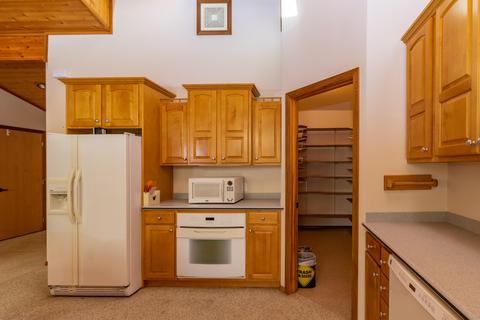10246 Heether Rd, Belding, MI 48809 photo 15