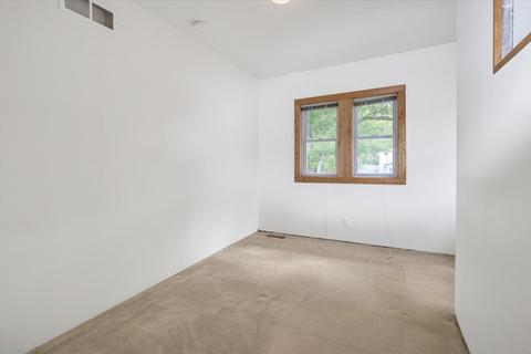 609 S Gorham St, Jackson, MI 49203 photo 9
