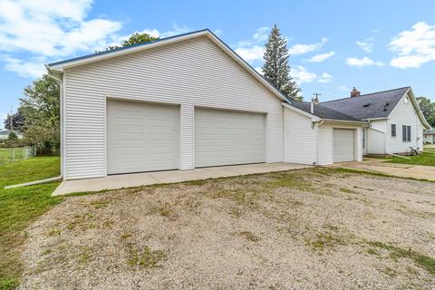315 Wright St, Jackson, MI 49203 photo 5