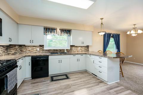 128 Maple Cir, Climax, MI 49034 photo 12